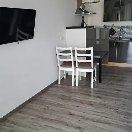 Black & White Apartment